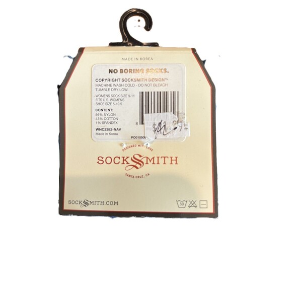 Socksmith Women's Crew Socks Enjoy The Ride Vintage Trailer Novelty Footwear - Picture 3 of 3